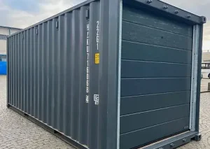20' zeecontainer met sectionaaldeuren